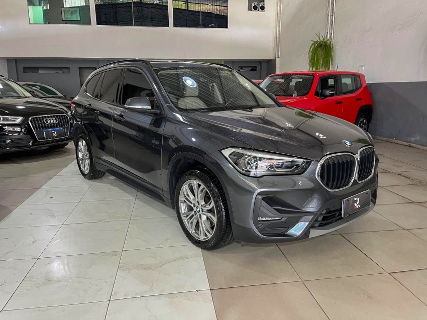 //www.autoline.com.br/carro/bmw/x1-20-sdrive20i-gp-16v-flex-4p-turbo-automatico/2020/juiz-de-fora-mg/24551530