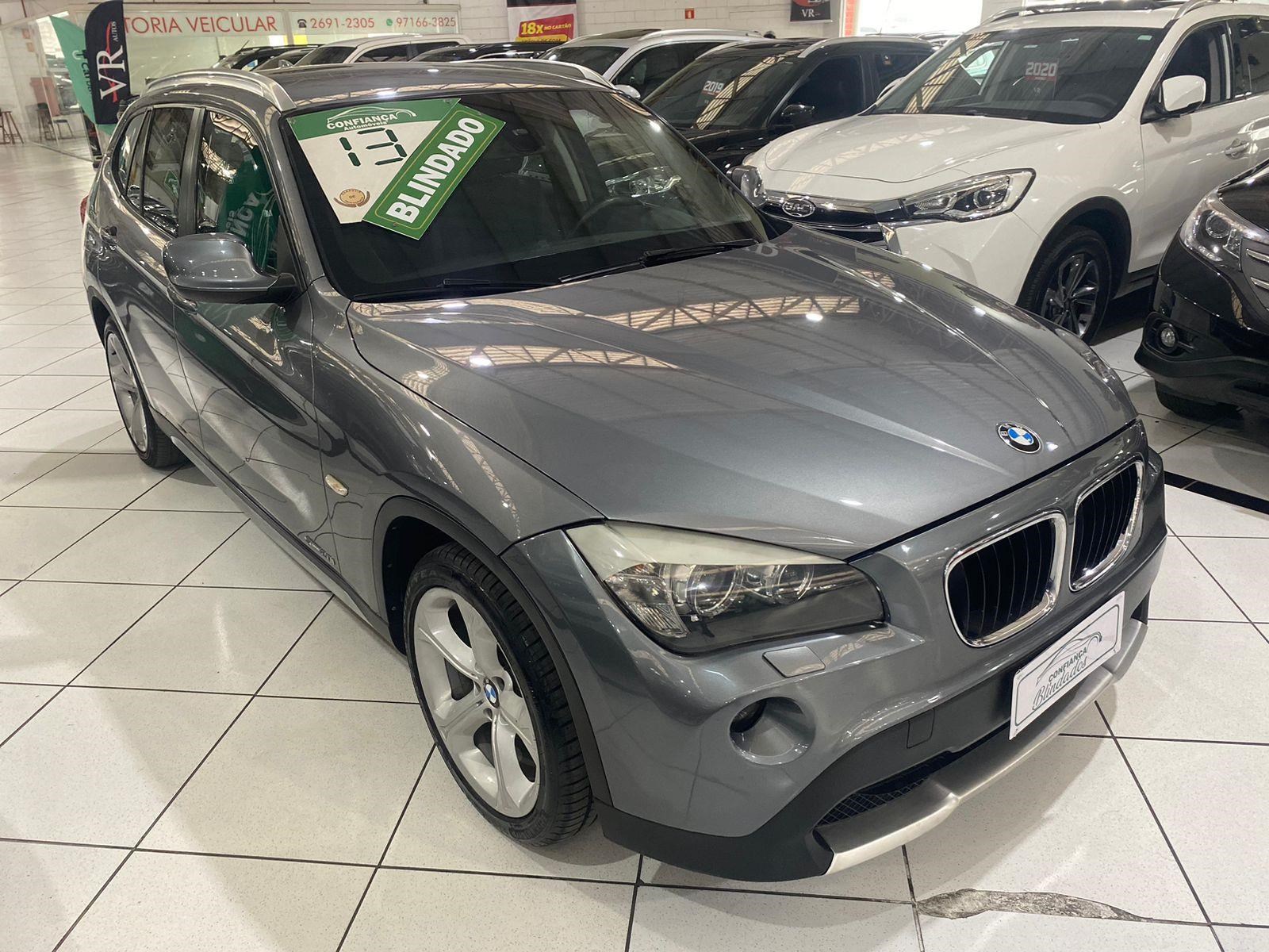 //www.autoline.com.br/carro/bmw/x1-20-sdrive20i-16v-gasolina-4p-turbo-automatico/2013/sao-paulo-sp/24669431