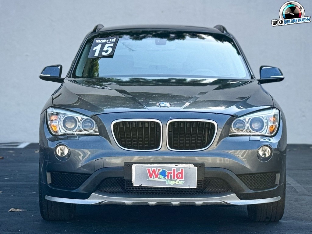//www.autoline.com.br/carro/bmw/x1-20-sdrive20i-16v-flex-4p-turbo-automatico/2015/rio-de-janeiro-rj/24680657