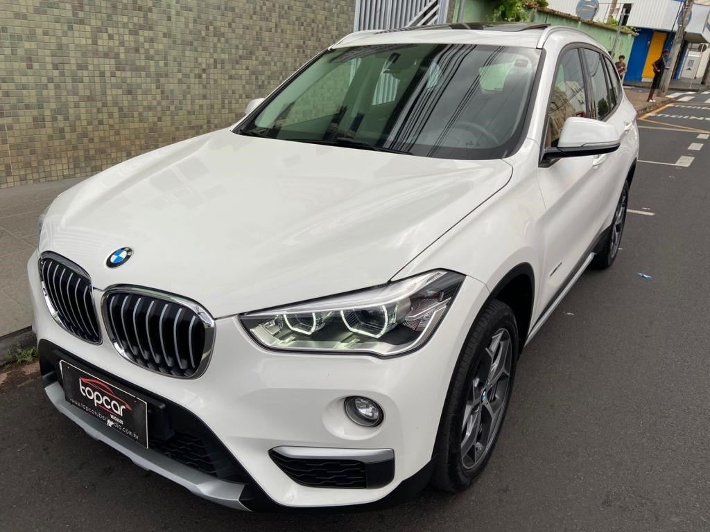 //www.autoline.com.br/carro/bmw/x1-20-sdrive20i-xline-16v-flex-4p-turbo-automati/2016/uberlandia-mg/24684112