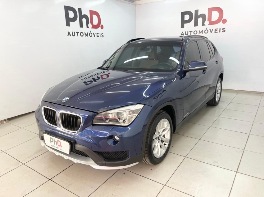 //www.autoline.com.br/carro/bmw/x1-20-sdrive20i-16v-flex-4p-turbo-automatico/2015/brasilia-df/24705577