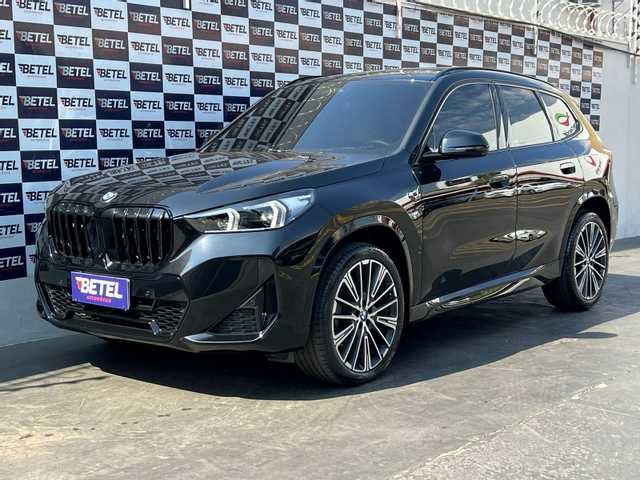 //www.autoline.com.br/carro/bmw/x1-20-sdrive20i-m-sport-16v-gasolina-4p-turbo-au/2024/varzea-grande-mt/24914560