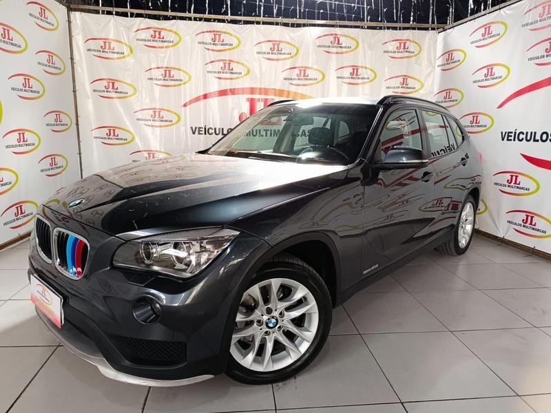 //www.autoline.com.br/carro/bmw/x1-20-sdrive20i-16v-flex-4p-turbo-automatico/2015/belo-horizonte-mg/24928780