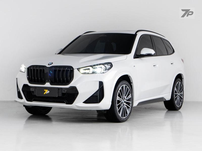 //www.autoline.com.br/carro/bmw/x1-20-sdrive20i-m-sport-16v-gasolina-4p-turbo-au/2023/curitiba-pr/24984236