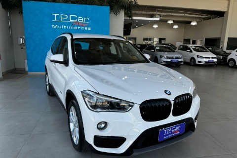//www.autoline.com.br/carro/bmw/x1-20-sdrive20i-gp-16v-flex-4p-turbo-automatico/2016/jundiai-sp/24985920