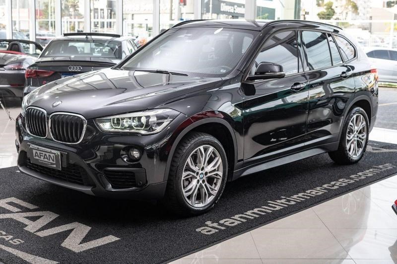 //www.autoline.com.br/carro/bmw/x1-20-sdrive20i-gp-16v-flex-4p-turbo-automatico/2019/curitiba-pr/25007454