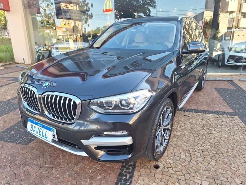 //www.autoline.com.br/carro/bmw/x3-20-xdrive30i-xline-16v-gasolina-4p-4x4-turbo/2018/bauru-sp/23784746