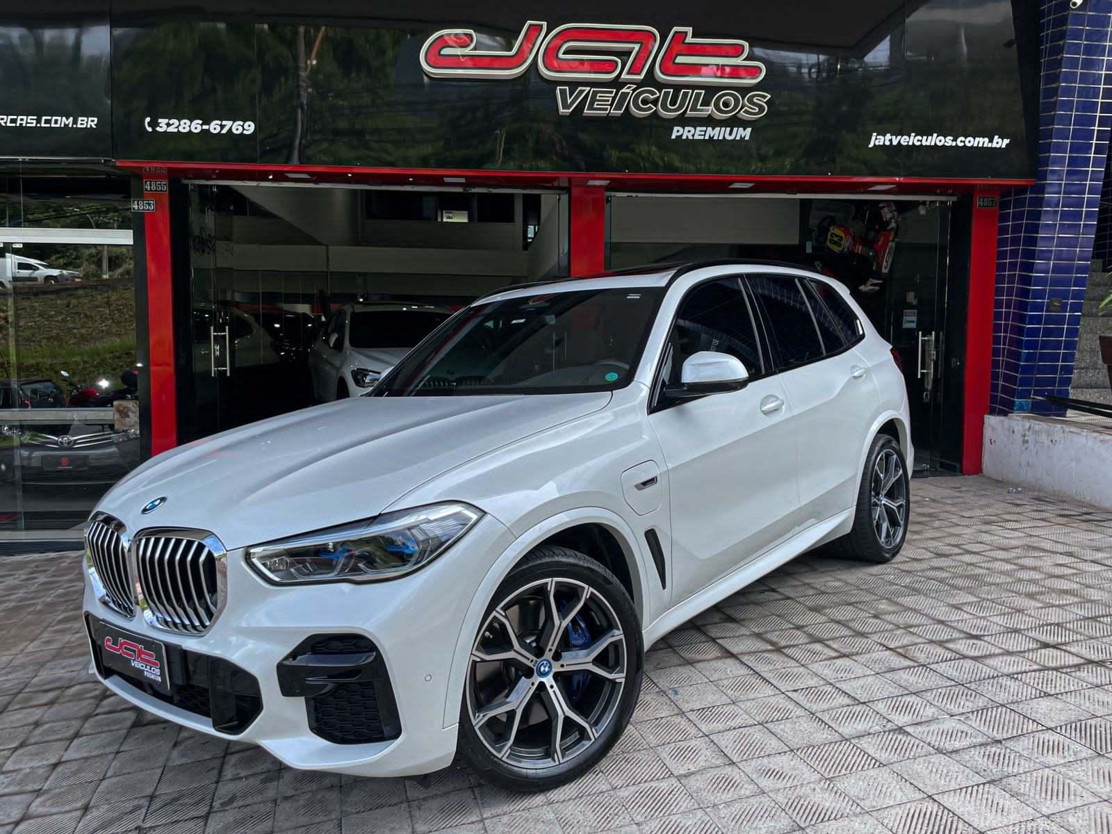 //www.autoline.com.br/carro/bmw/x5-30-xdrive45e-m-sport-24v-flex-4p-4x4-turbo-au/2022/belo-horizonte-mg/22630810