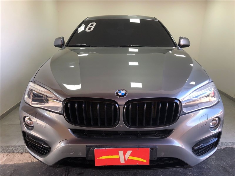 //www.autoline.com.br/carro/bmw/x6-30-xdrive35i-24v-gasolina-4p-4x4-turbo-automa/2018/rio-de-janeiro-rj/24877332