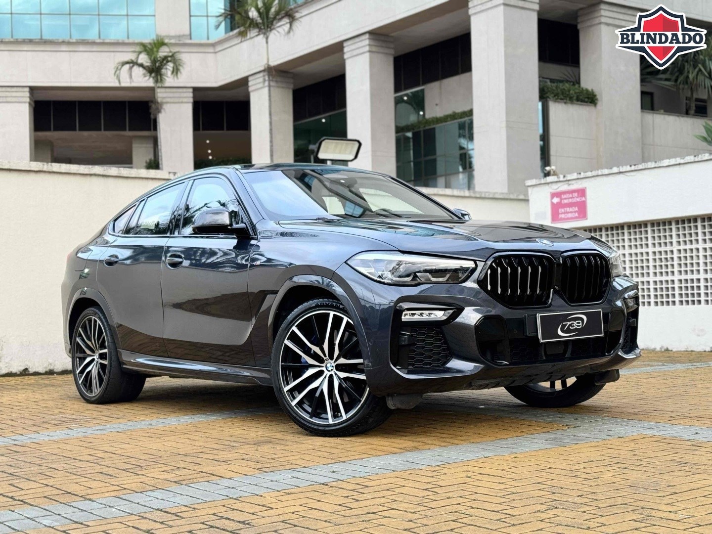 //www.autoline.com.br/carro/bmw/x6-30-xdrive40i-m-sport-24v-gasolina-4p-4x4-turb/2020/rio-de-janeiro-rj/24971728
