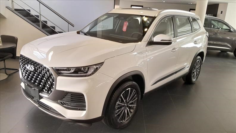 //www.autoline.com.br/carro/chery/tiggo-8-16-max-drive-t-16v-gasolina-4p-turbo-automati/2025/sao-paulo-sp/24425615