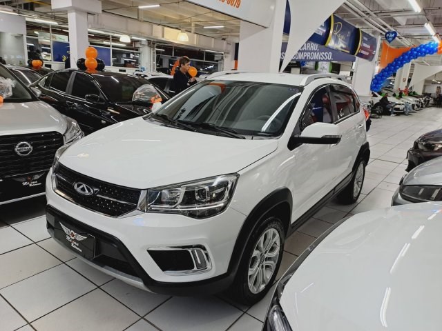 //www.autoline.com.br/carro/chery/tiggo2-15-look-16v-flex-4p-manual/2020/osasco-sp/25031834