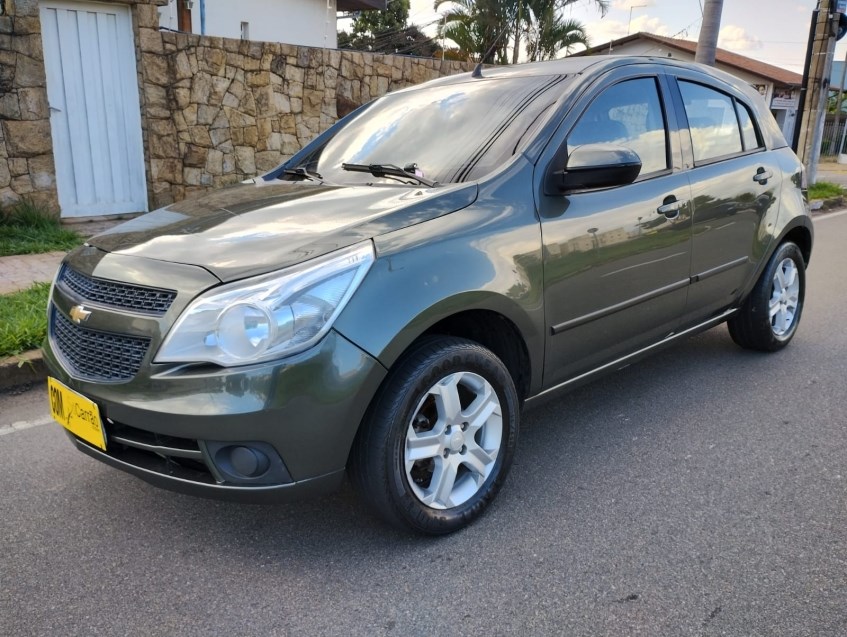 //www.autoline.com.br/carro/chevrolet/agile-14-lt-8v-flex-4p-manual/2011/campinas-sp/23870809