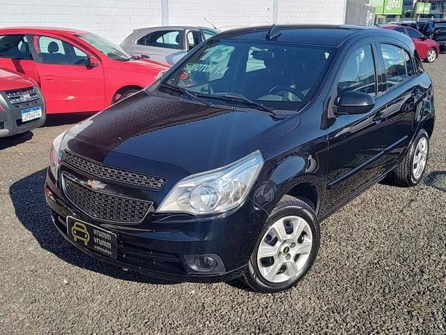 //www.autoline.com.br/carro/chevrolet/agile-14-ltz-8v-flex-4p-manual/2013/porto-alegre-rs/23969085