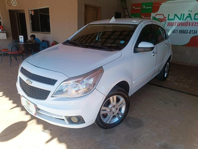 //www.autoline.com.br/carro/chevrolet/agile-14-ltz-8v-flex-4p-manual/2012/campo-grande-ms/24554268