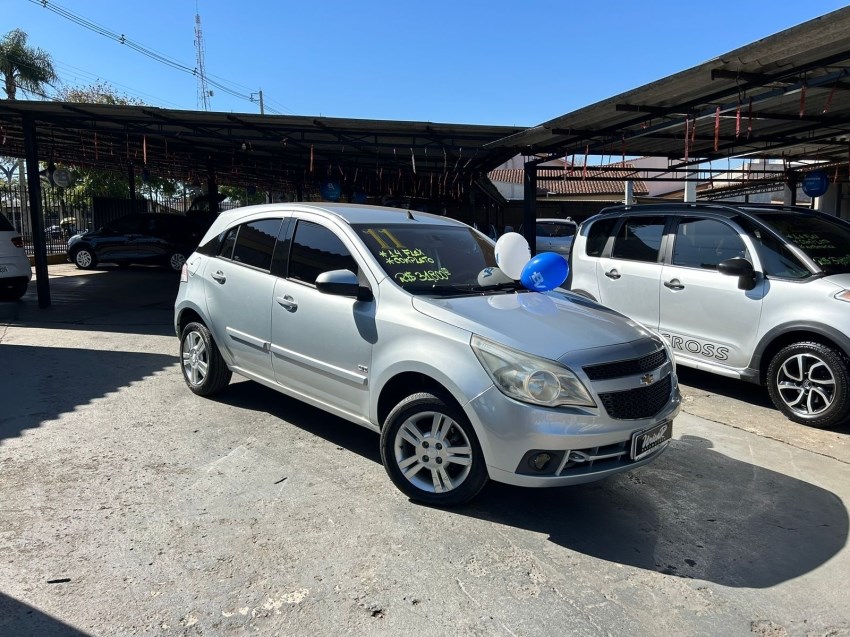 //www.autoline.com.br/carro/chevrolet/agile-14-ltz-8v-flex-4p-manual/2011/telemaco-borba-pr/24593567