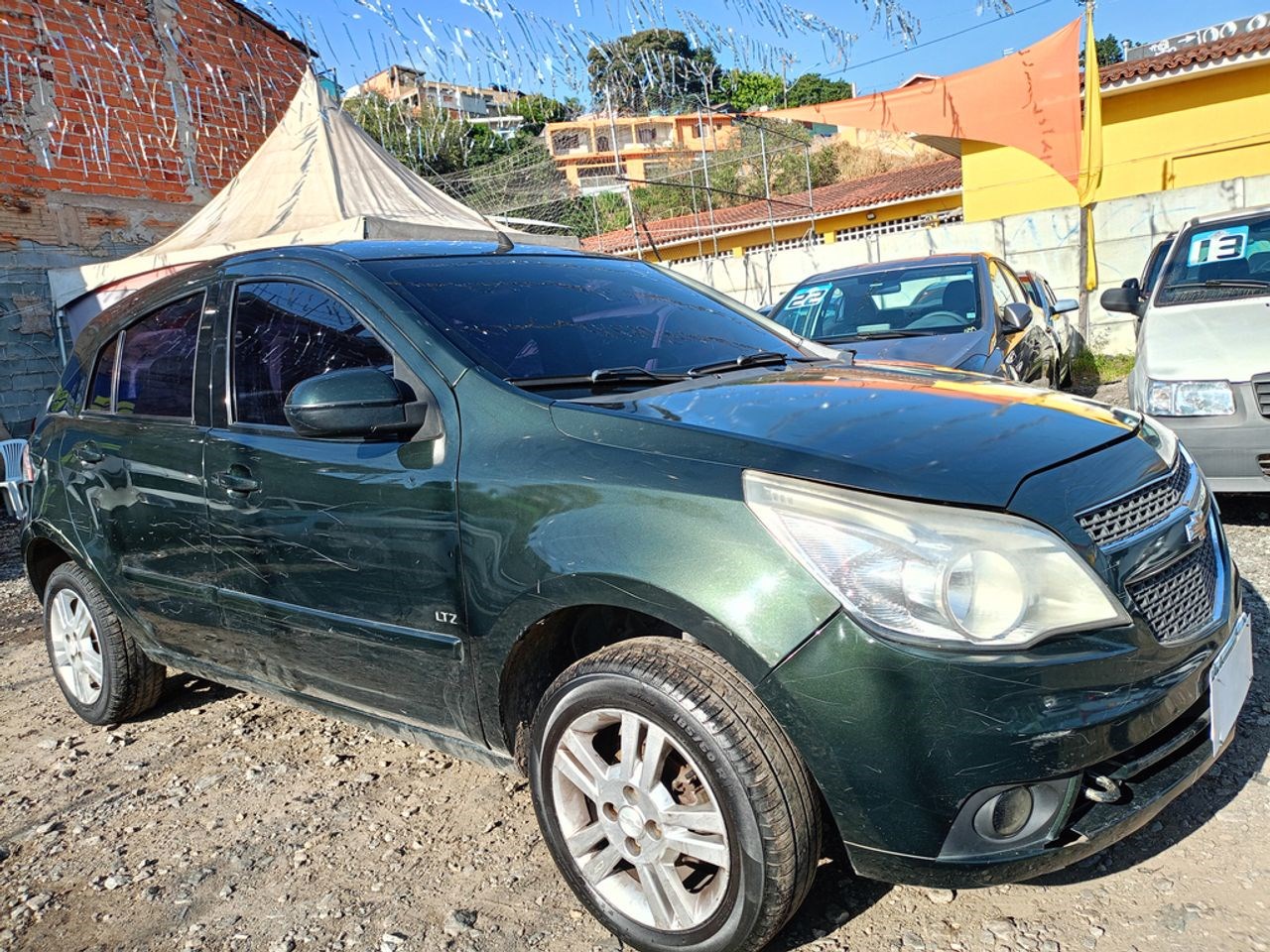 //www.autoline.com.br/carro/chevrolet/agile-14-lt-8v-flex-4p-manual/2011/barueri-sp/24633675