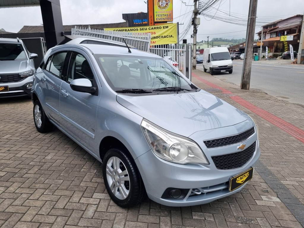//www.autoline.com.br/carro/chevrolet/agile-14-ltz-8v-flex-4p-manual/2010/joinville-sc/24737616