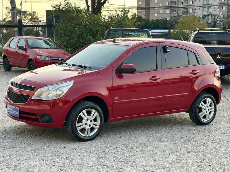 //www.autoline.com.br/carro/chevrolet/agile-14-ltz-8v-flex-4p-manual/2010/curitiba-pr/24994090