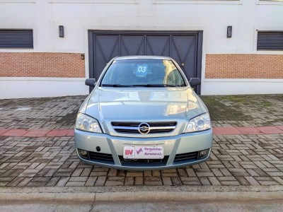 //www.autoline.com.br/carro/chevrolet/astra-20-sedan-8v-gasolina-4p-manual/2003/erechim-rs/17599814