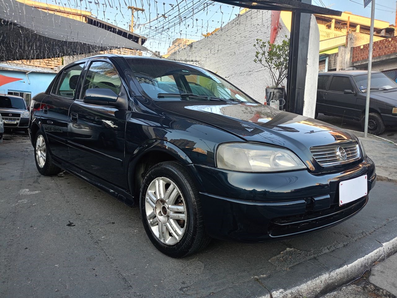 //www.autoline.com.br/carro/chevrolet/astra-18-sedan-gl-8v-gasolina-4p-manual/1999/barueri-sp/24360774