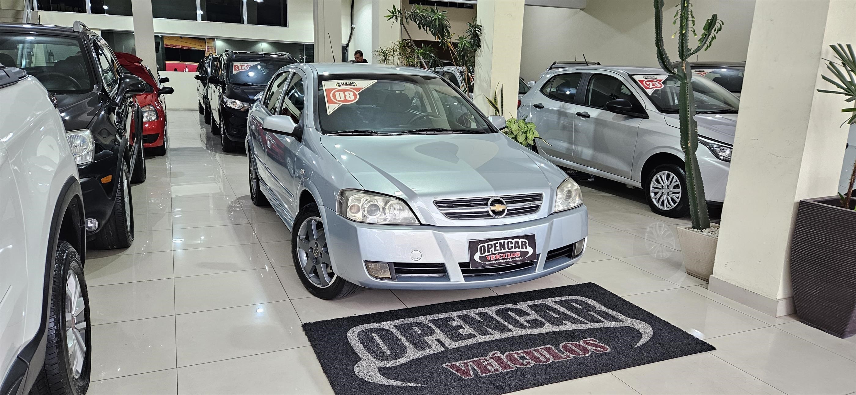 //www.autoline.com.br/carro/chevrolet/astra-20-hatch-advantage-8v-flex-4p-manual/2008/sao-paulo-sp/24884804