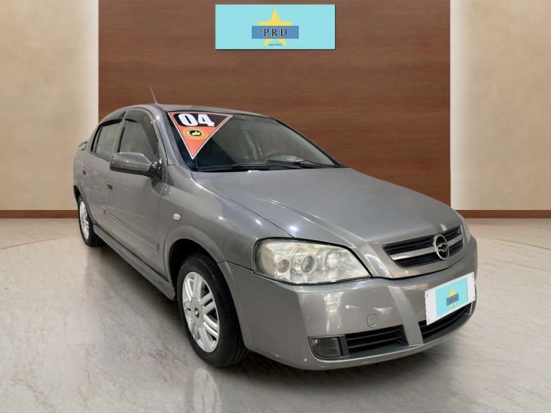 //www.autoline.com.br/carro/chevrolet/astra-20-cd-8v-116cv-2p-gasolina-automatico/2004/sao-paulo-sp/24951561