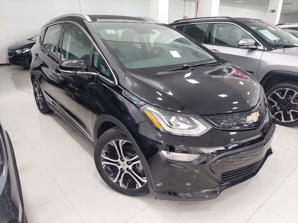//www.autoline.com.br/carro/chevrolet/bolt-ev-65-kwh-premier-eletrico-4p-automatico/2020/fortaleza-ce/22934148