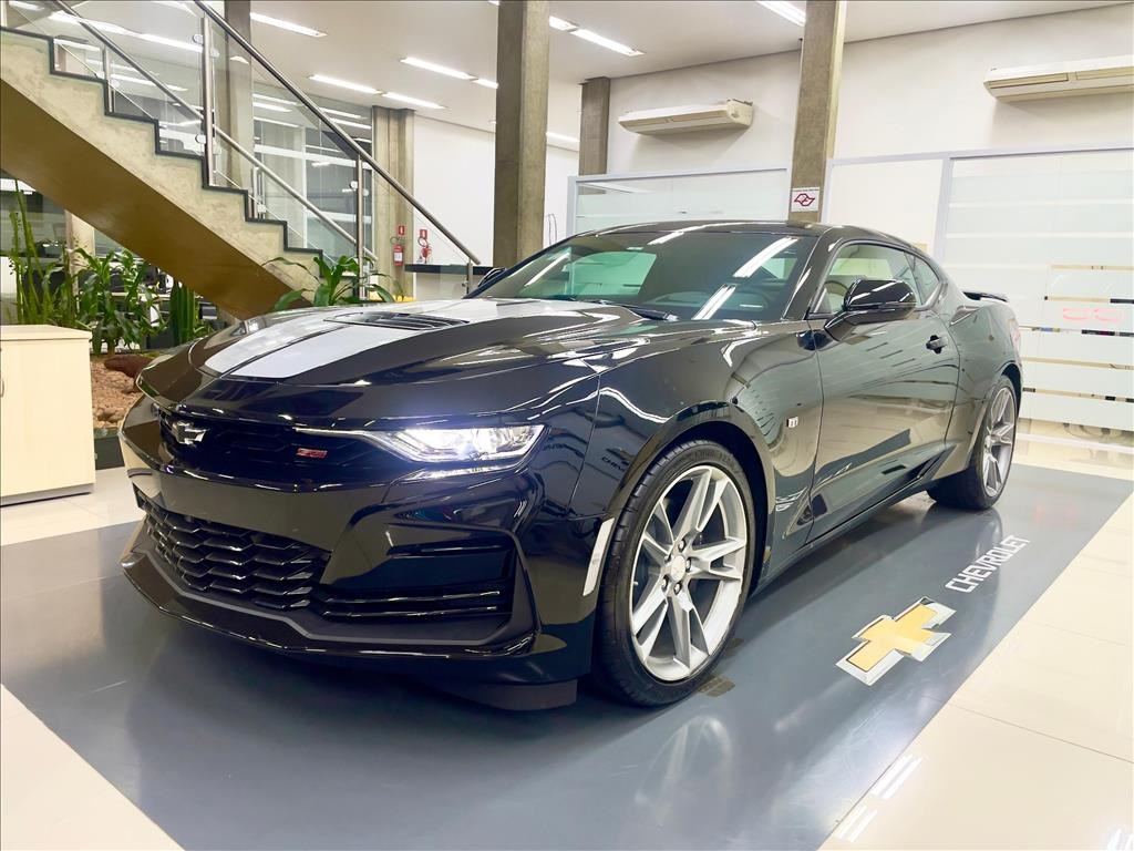 //www.autoline.com.br/carro/chevrolet/camaro-62-coupe-collection-16v-gasolina-2p-automatic/2024/santos-sp/24172319