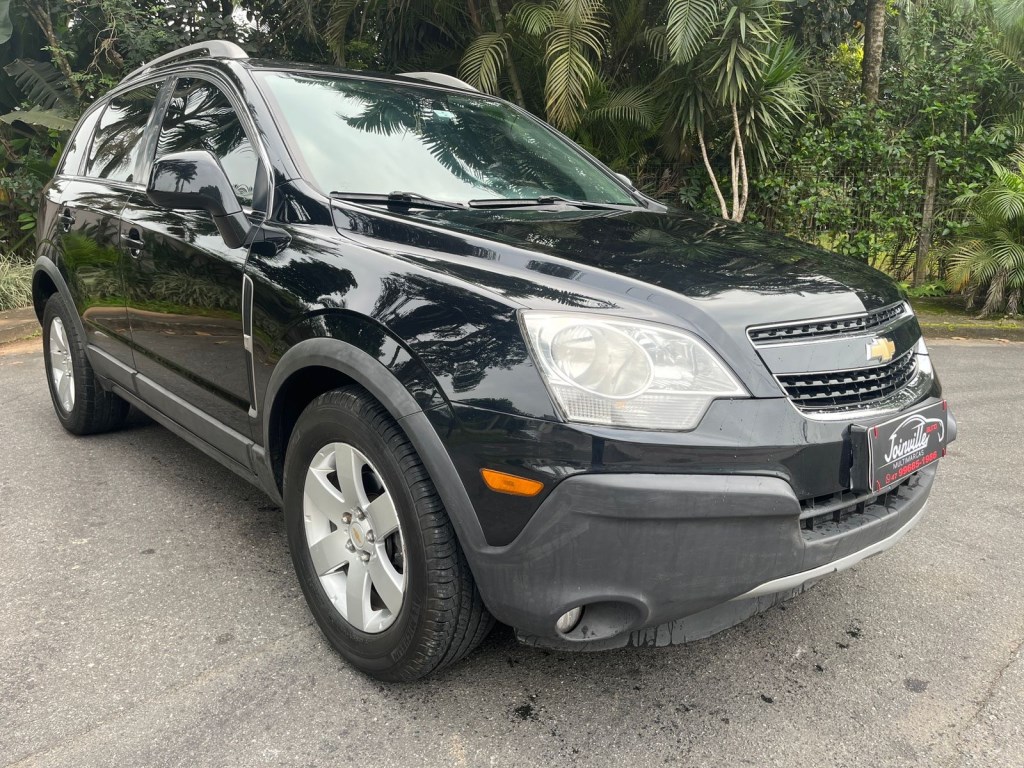//www.autoline.com.br/carro/chevrolet/captiva-24-sport-16v-gasolina-4p-automatico/2013/joinville-sc/24539404