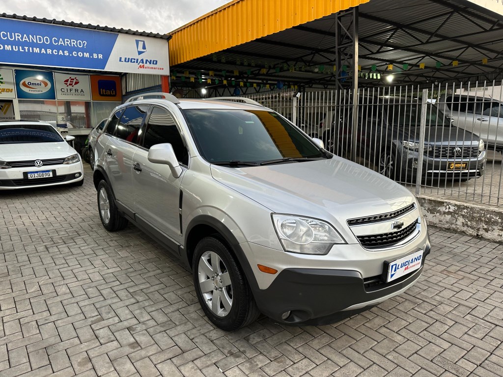 //www.autoline.com.br/carro/chevrolet/captiva-24-sport-16v-gasolina-4p-automatico/2012/icara-sc/24763608
