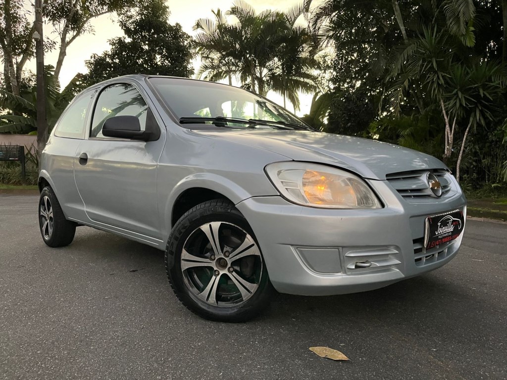 //www.autoline.com.br/carro/chevrolet/celta-10-spirit-8v-flex-2p-manual/2011/joinville-sc/24059765