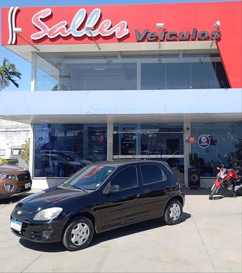//www.autoline.com.br/carro/chevrolet/celta-10-ls-8v-flex-2p-manual/2013/aparecida-de-goiania-go/24805239