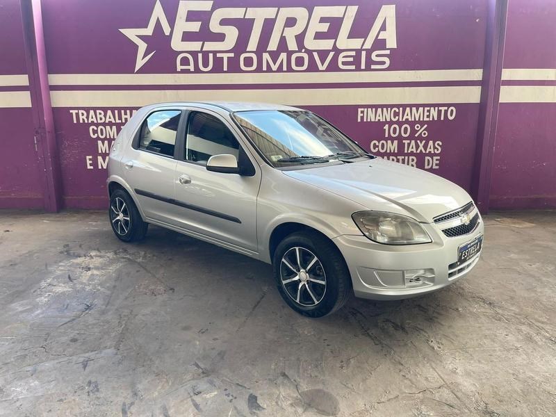 //www.autoline.com.br/carro/chevrolet/celta-10-lt-8v-flex-4p-manual/2014/campo-grande-ms/24895591