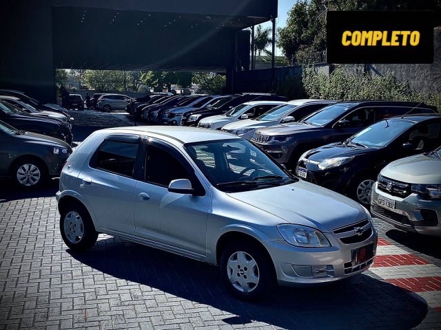 //www.autoline.com.br/carro/chevrolet/celta-10-lt-8v-flex-4p-manual/2014/sorocaba-sp/24934883