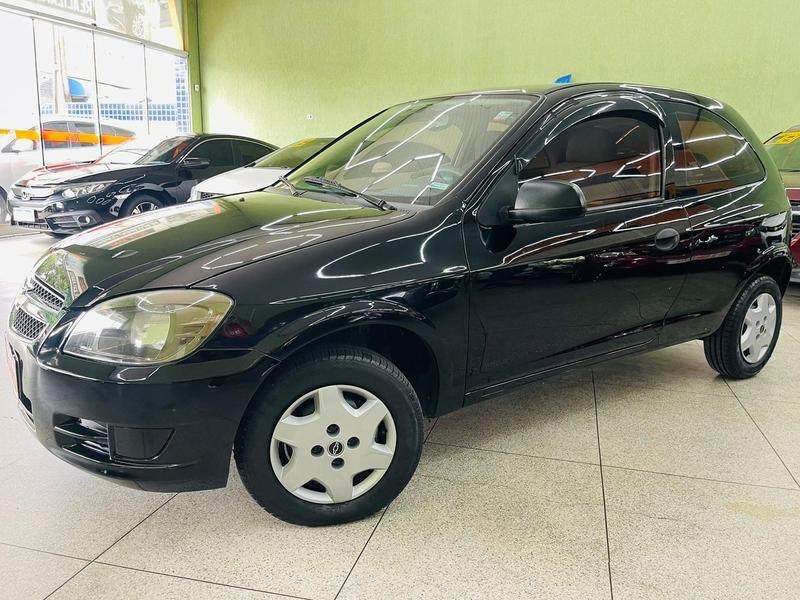 //www.autoline.com.br/carro/chevrolet/celta-10-ls-8v-flex-2p-manual/2013/campinas-sp/24938540