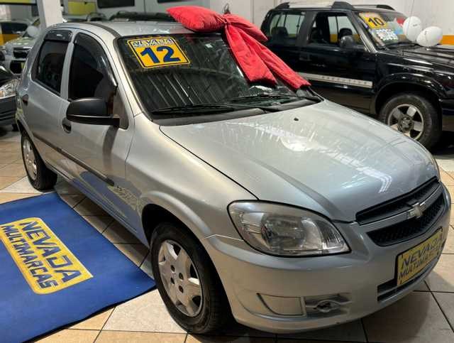 //www.autoline.com.br/carro/chevrolet/celta-10-ls-8v-flex-4p-manual/2012/santo-andre-sp/25031634