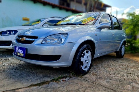 //www.autoline.com.br/carro/chevrolet/classic-10-8v-flex-4p-manual/2011/brasilia-df/17372718