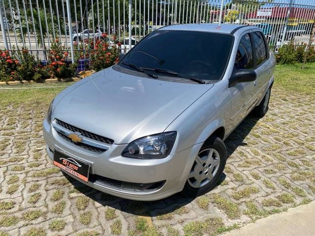 Chevrolet Classic 2015 em Araripina - Usados e Seminovos