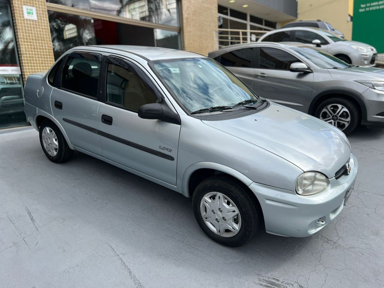 //www.autoline.com.br/carro/chevrolet/classic-10-life-8v-flex-4p-manual/2008/itatiba-sp/24128248
