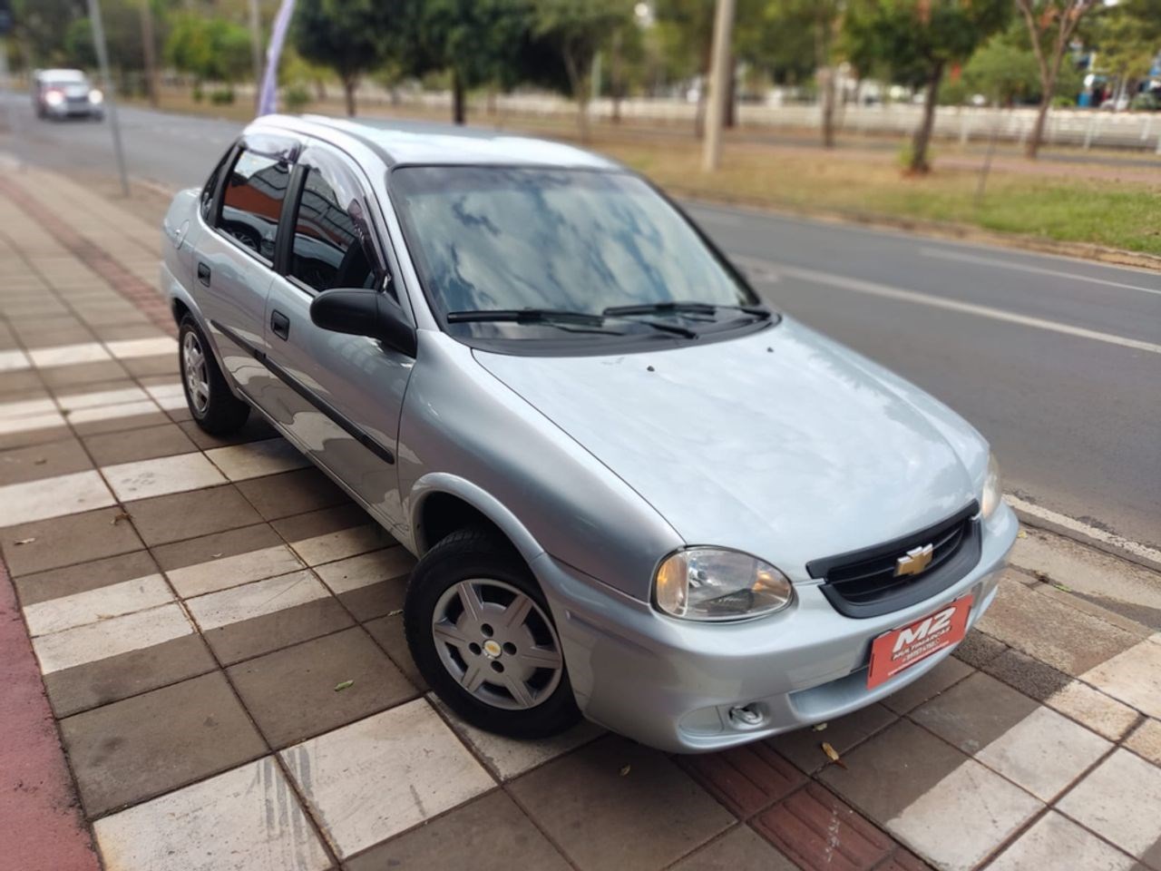 //www.autoline.com.br/carro/chevrolet/classic-10-8v-flex-4p-manual/2010/sao-jose-do-rio-preto-sp/24461146