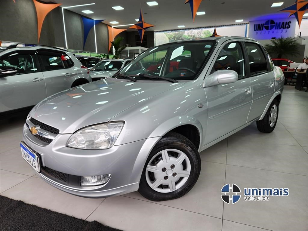 //www.autoline.com.br/carro/chevrolet/classic-10-ls-8v-flex-4p-manual/2014/campinas-sp/24476214