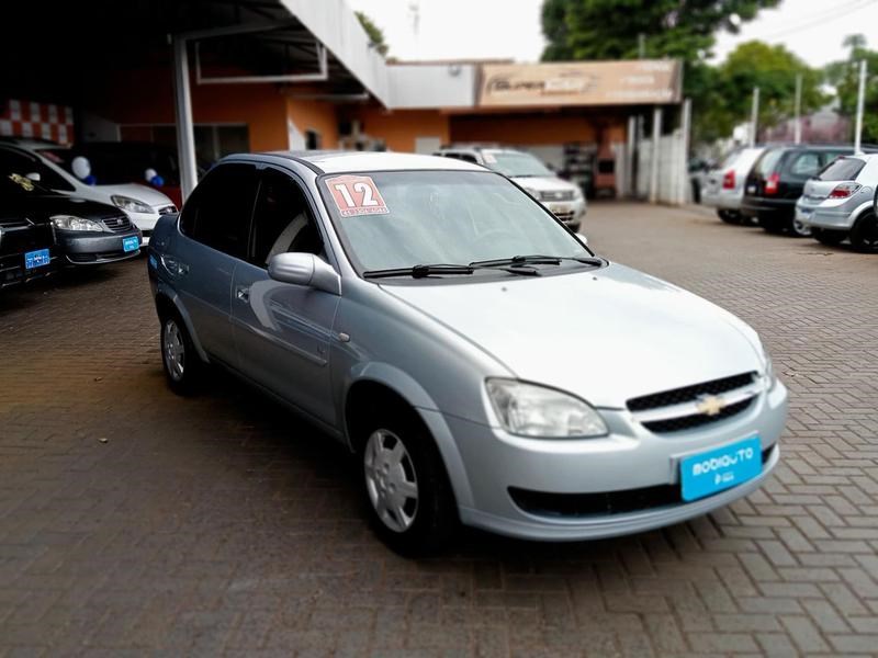 //www.autoline.com.br/carro/chevrolet/classic-10-ls-8v-flex-4p-manual/2012/cascavel-pr/24495002