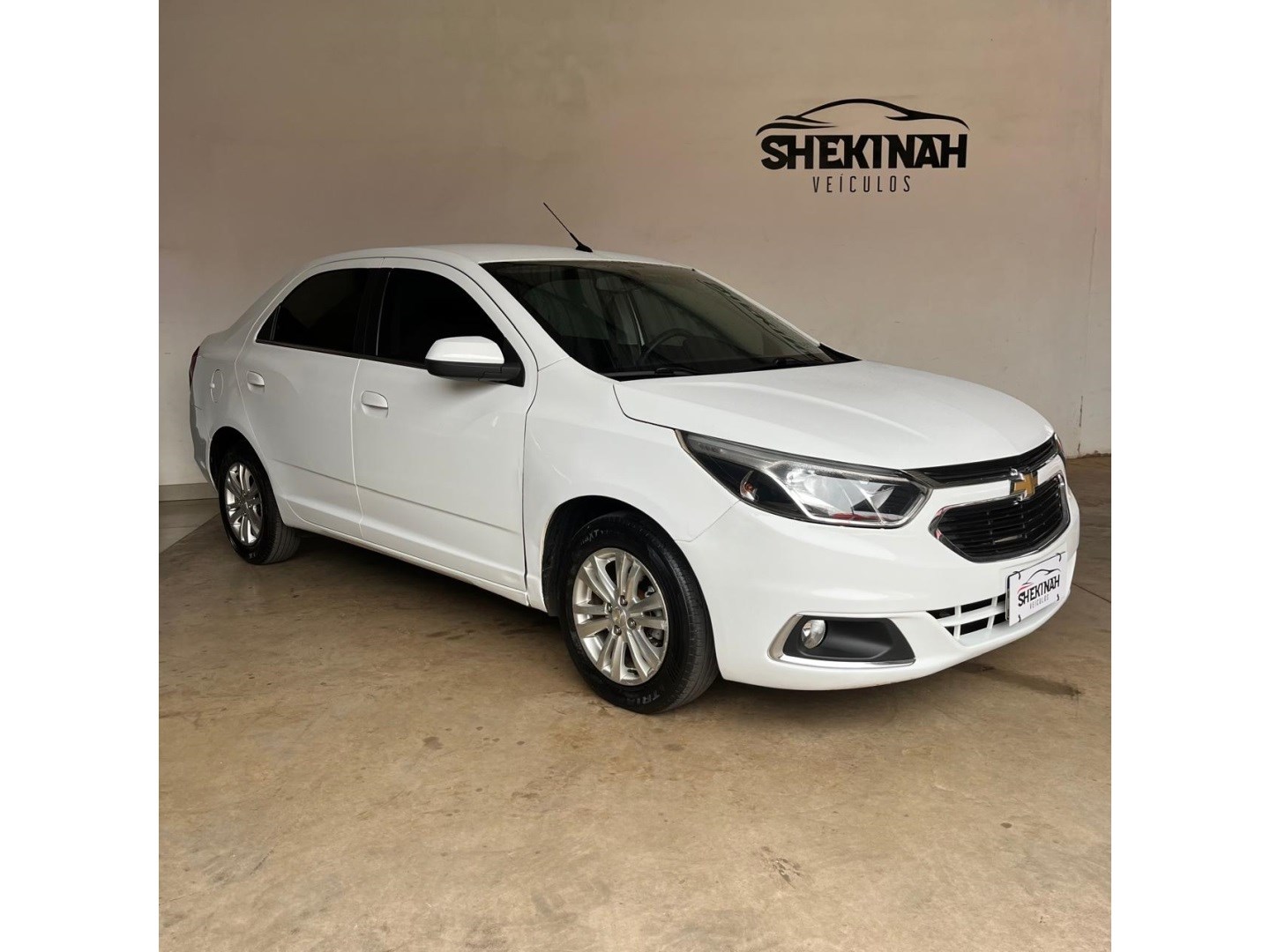 //www.autoline.com.br/carro/chevrolet/cobalt-18-ltz-8v-flex-4p-automatico/2018/rondonopolis-mt/24175054