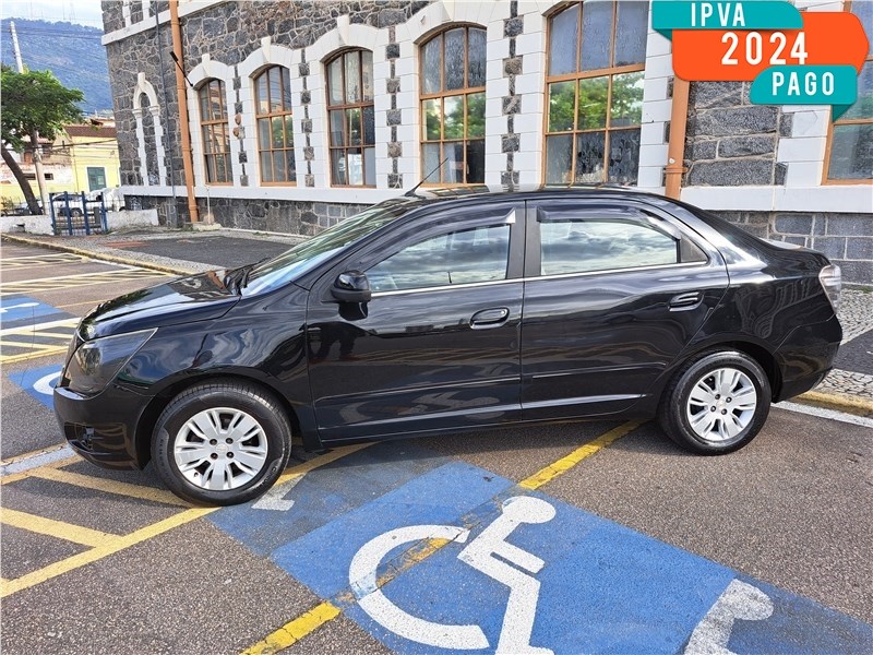 //www.autoline.com.br/carro/chevrolet/cobalt-18-ltz-8v-flex-4p-automatico/2014/rio-de-janeiro-rj/24422520