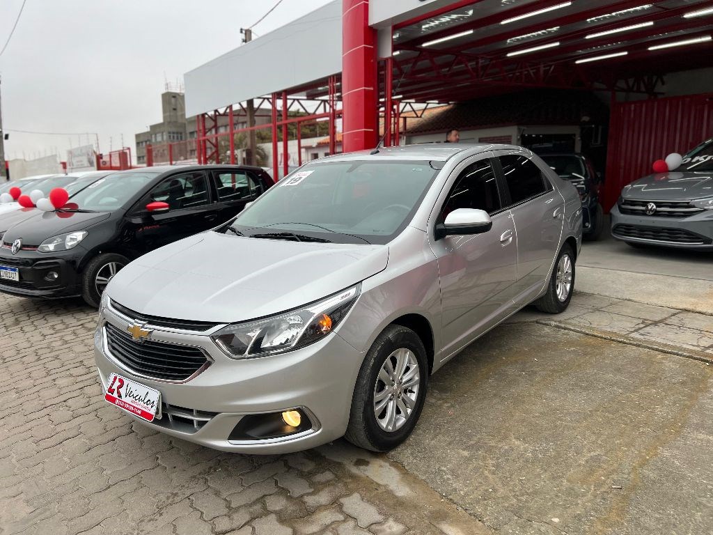 //www.autoline.com.br/carro/chevrolet/cobalt-18-8v-flex-4p-automatico/2019/rio-grande-rs/24932888