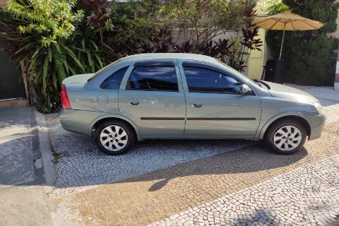 //www.autoline.com.br/carro/chevrolet/corsa-10-sedan-8v-gasolina-4p-manual/2003/carapicuiba-sp/17724317