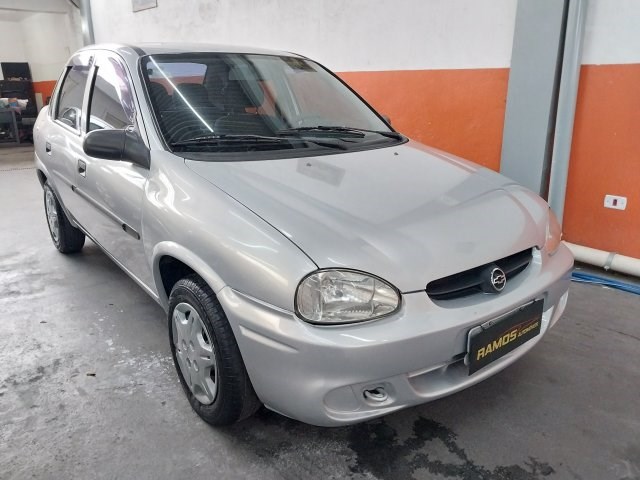 //www.autoline.com.br/carro/chevrolet/corsa-10-sedan-8v-gasolina-4p-manual/2003/osasco-sp/18251119