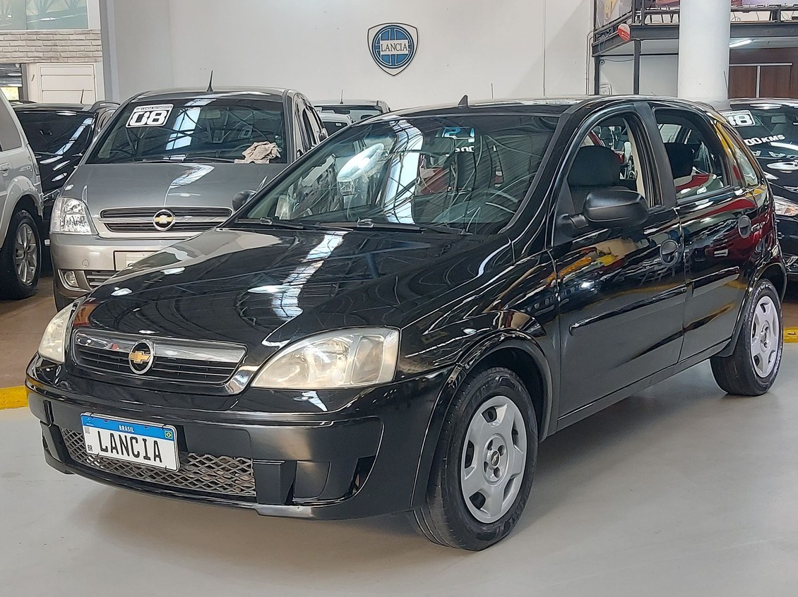 Chevrolet Corsa 1.4 Hatchback Maxx 8v 4p à venda em Jundiaí - SP