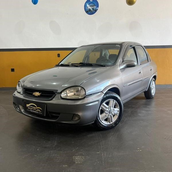 //www.autoline.com.br/carro/chevrolet/corsa-18-maxx-8v-108cv-4p-flex-manual-basico/2004/brasilia-df/24699465